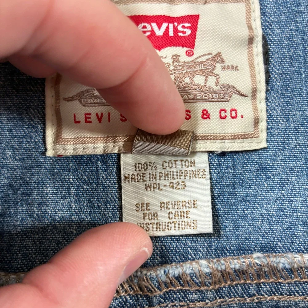 Vintage 1997 Levi's Denim Jacket XL Blue Full Zip Acid Graphic Back Patch Chore